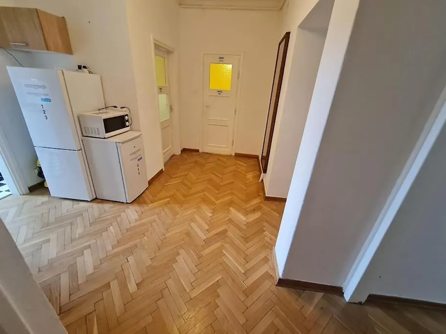 Fantastic Waw - O13 Room F location
